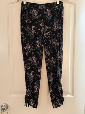 Women’s CeCe floral joggers, Sise XS